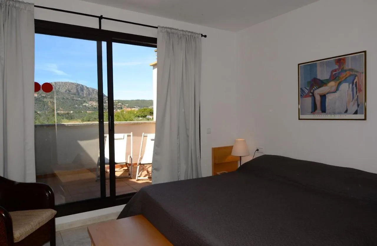 ל'אסטרטיט Villa Medas ספרד